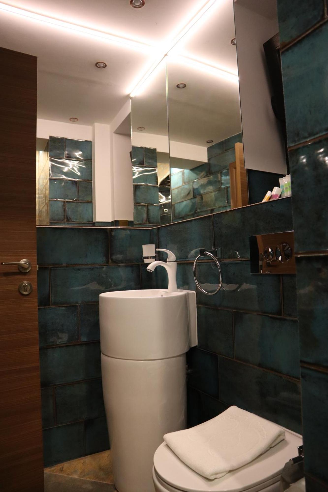 Hidden Bank: Digger'S Dream Apartment Plovdiv Bagian luar foto